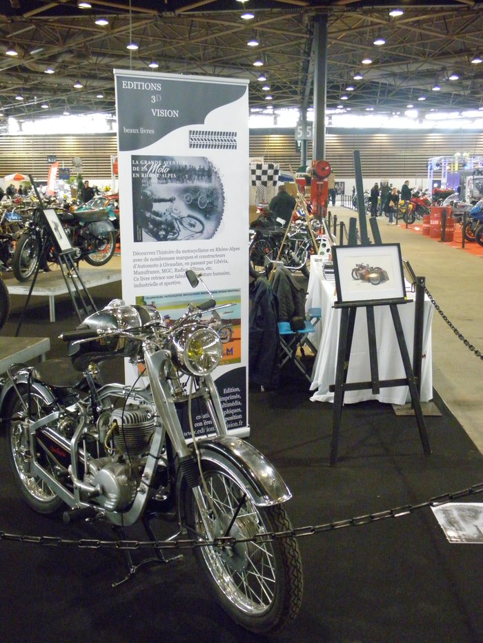 Stand Éditions 3DV au Salon du 2-Roues de Lyon